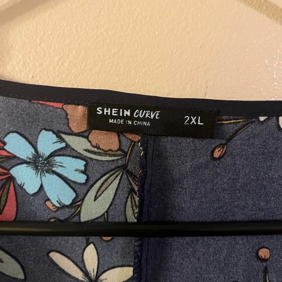 Shein peplum top size 2X, new W/0 tag - Picture 3 of 5